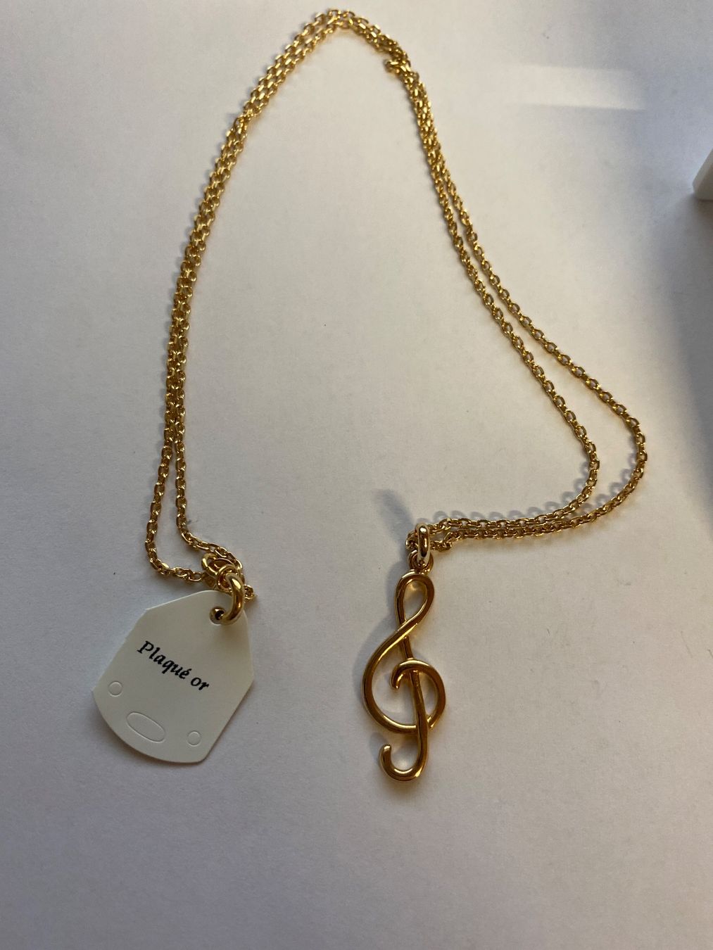 Sonstiger Schmuck: Parure collier et boucles clé de sol plaqué or – Neu (gemäss Beschreibung) aus Le Brassus von cinema13 2