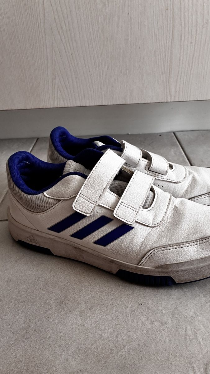 Scarpe da uomo: Adidas sneaker white blue – Usato da Zürich venduto da tha_nhm8 2