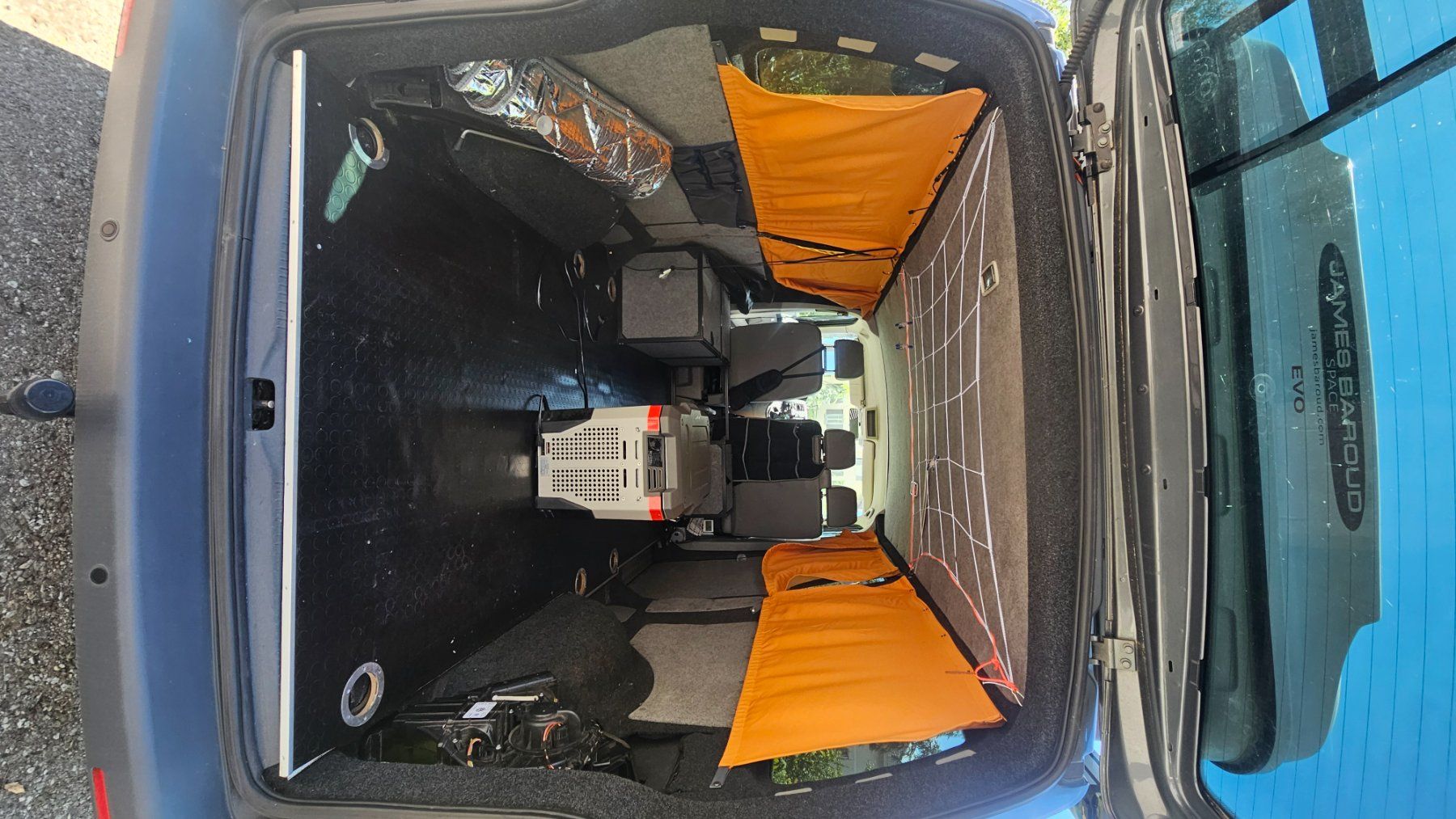 VW Veicoli da campeggio: Vw t5 4 motion – Usato da Montreux venduto da Julbulle 7