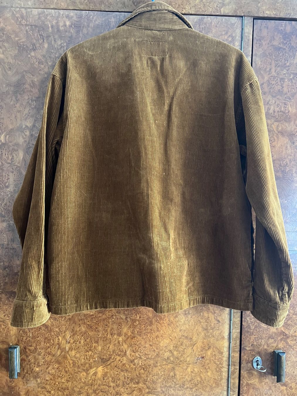 Carhartt Giacche: Carhartt Cordhemd braun L – Usato da Biel/Bienne venduto da Girasole232 2