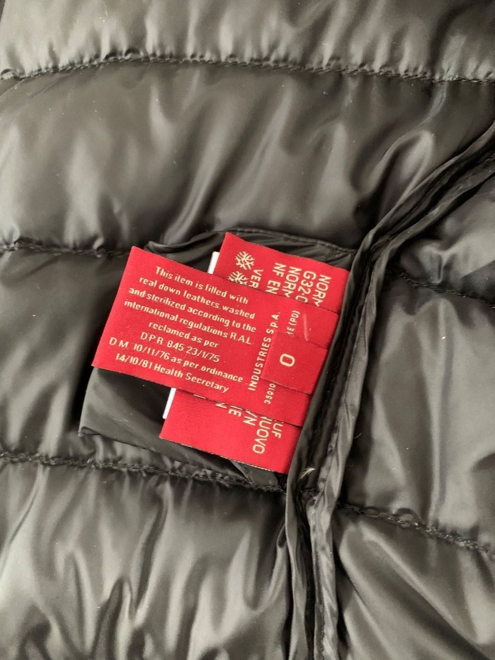 Moncler Giacche: Moncler Jacke DE Gr. 36 – Nuovo (secondo la descrizione) da Wädenswil venduto da Climena 5