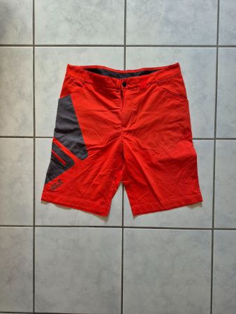 Shorts Jack Wolfskin sportivi taglia EU 48