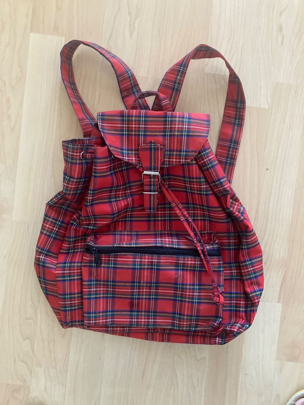 Zaini: Vintage Karomuster Rucksack rot – Usato da Oberlunkhofen venduto da Martab