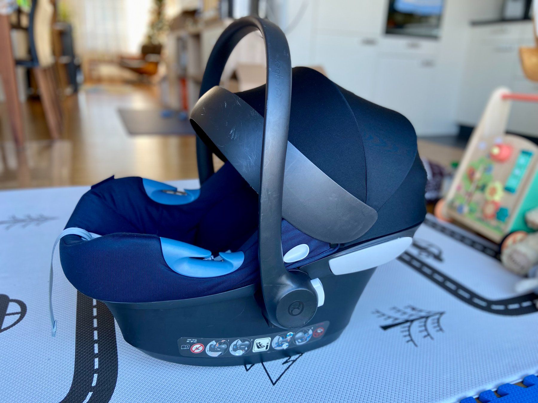 Cybex Seggiolini per auto: Auto Kindersitz Cybex Aton Q – Usato da Zürich venduto da Ricpat 1