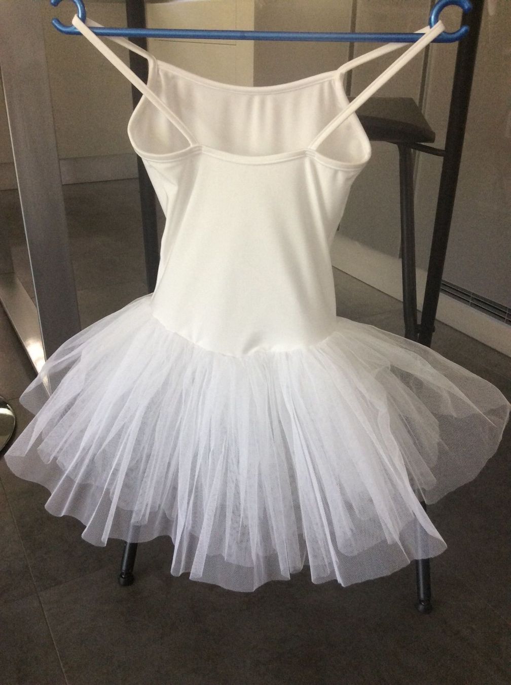 Vestiti & Gonne: Tutu classique blanc 10-12 ans – Usato da Yens venduto da Chriis 1