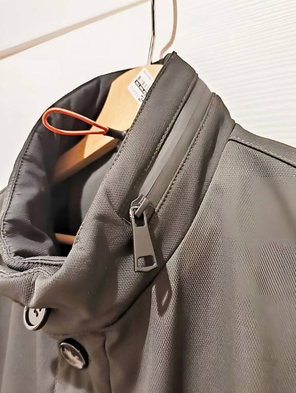 Cappotti: Parka uomo Angelico – Nuovo (secondo la descrizione) da Pregassona venduto da tec_gdd7 2