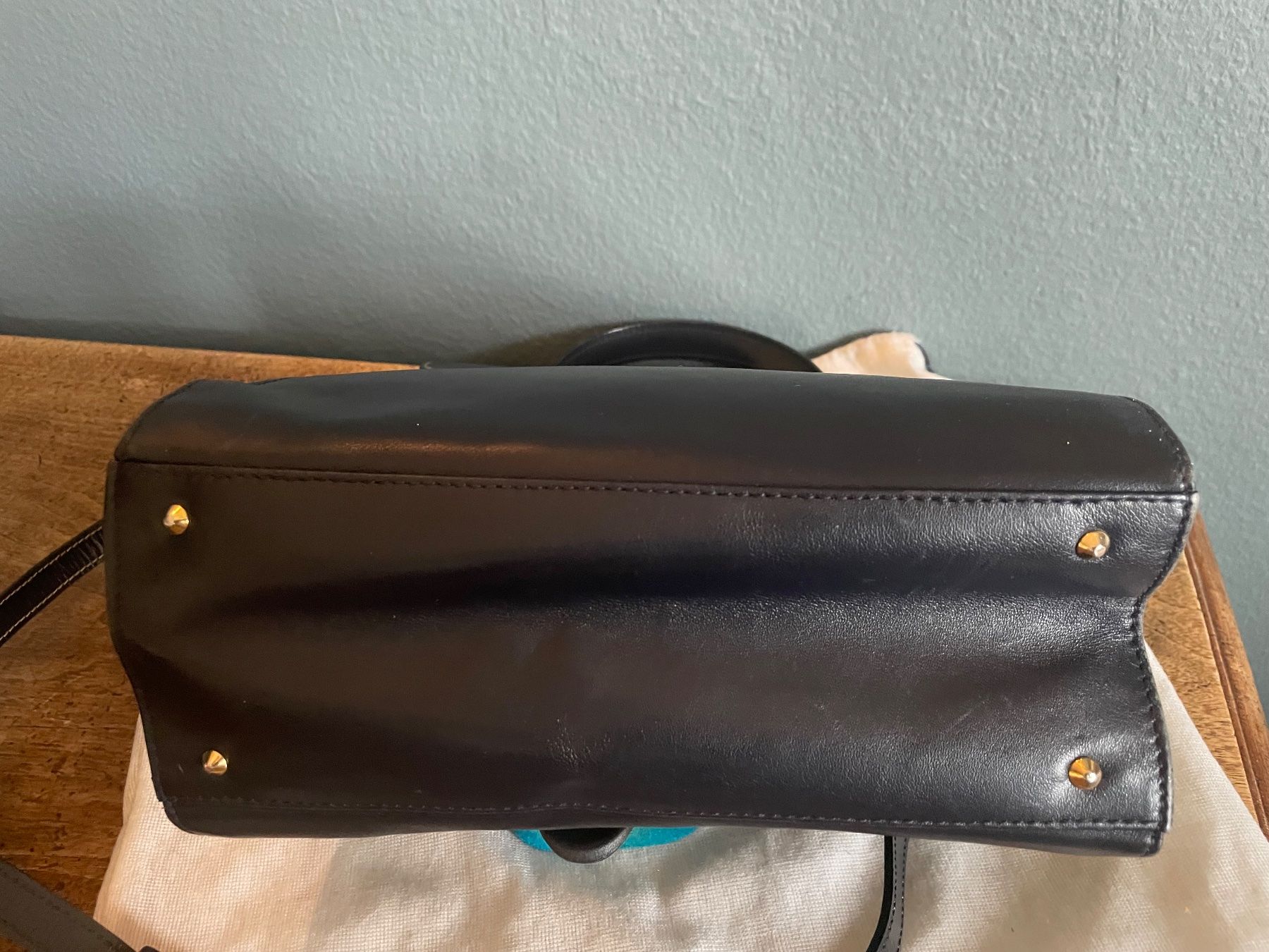 Borse da donna: Vintage Goldpfeil Tasche dunkelblau – Usato da Bern venduto da Rigoler 2