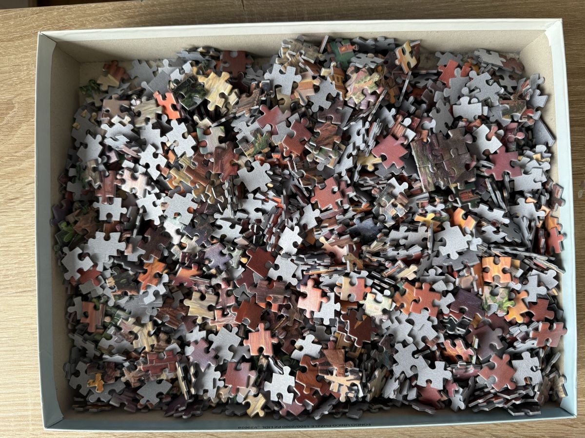 Clementoni Puzzles: Clementoni Puzzle, 2000 Teile - "New Horizon" – Gebraucht aus Langnau i.E. von Winny5 3