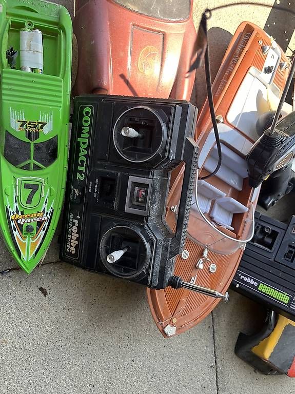 RC Modellbau:  RC Auto Boot – Gebraucht aus Altenrhein von Phaupter 3