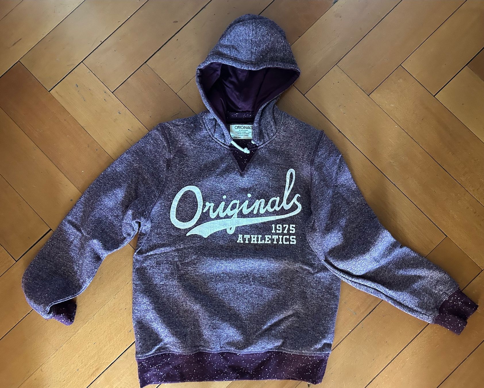 Lotti di vestiti: 2 Pullis FC Liverpool/ Jack & Jones Gr. M & L – Usato da Rorschacherberg venduto da Svebe 3
