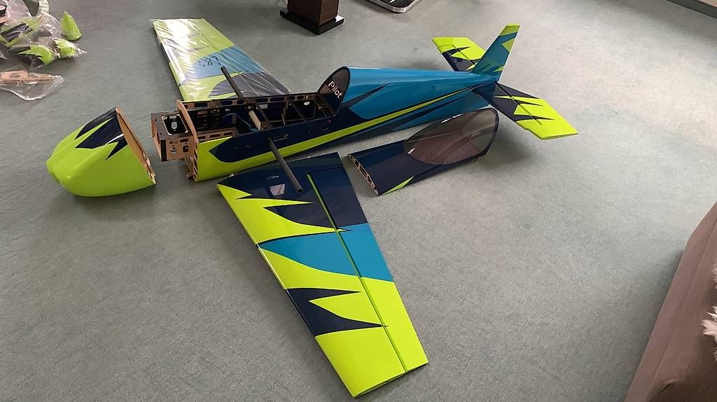 RC Kits de montage: Pilot RC Slick-74 – D'occasion à Marbach SG par has_t62y 1