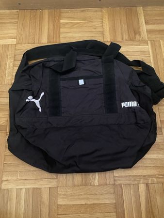 Sac de sport PUMA noir bon état