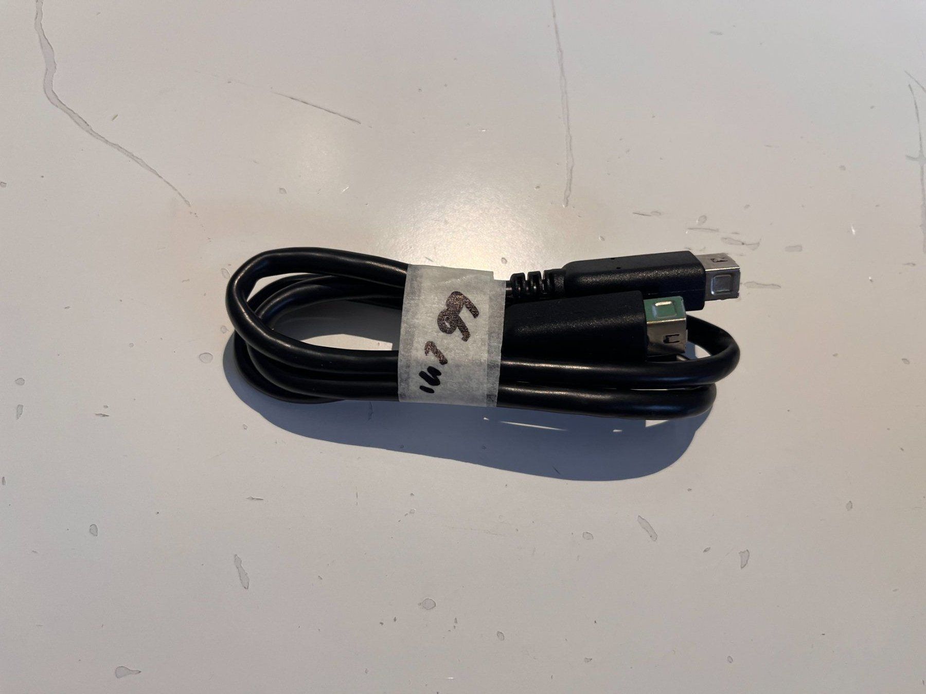 Cavi: FireWire 4-polig DV-/Camcorder-Kabel 66cm – Usato da Bern venduto da PJB 1
