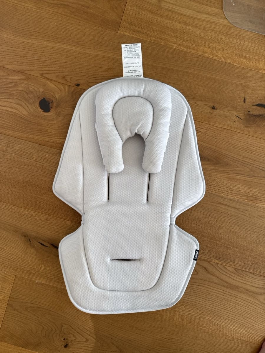 Thule Carrozzine: Thule Newborn Inlay – Usato da Olsberg venduto da got_pd7p