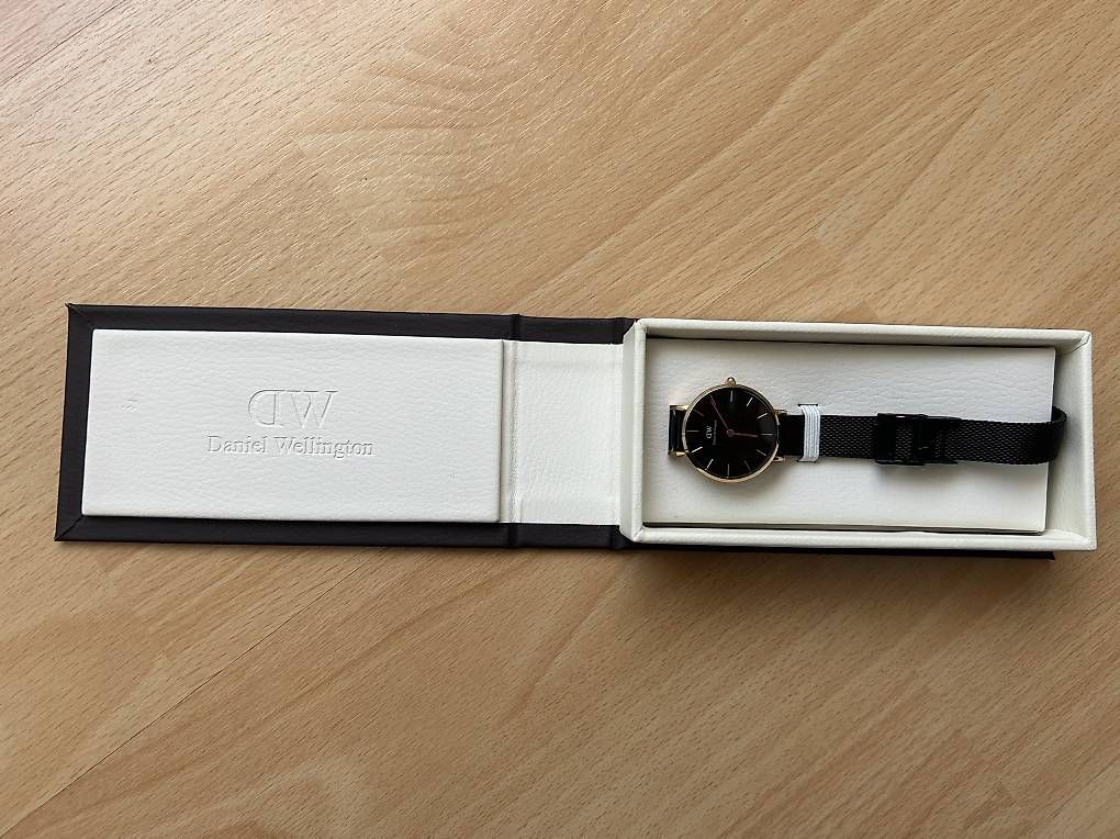 Daniel Wellington Orologi: Daniel Wellington – Nuovo (secondo la descrizione) da Berneck venduto da and_99bm 1