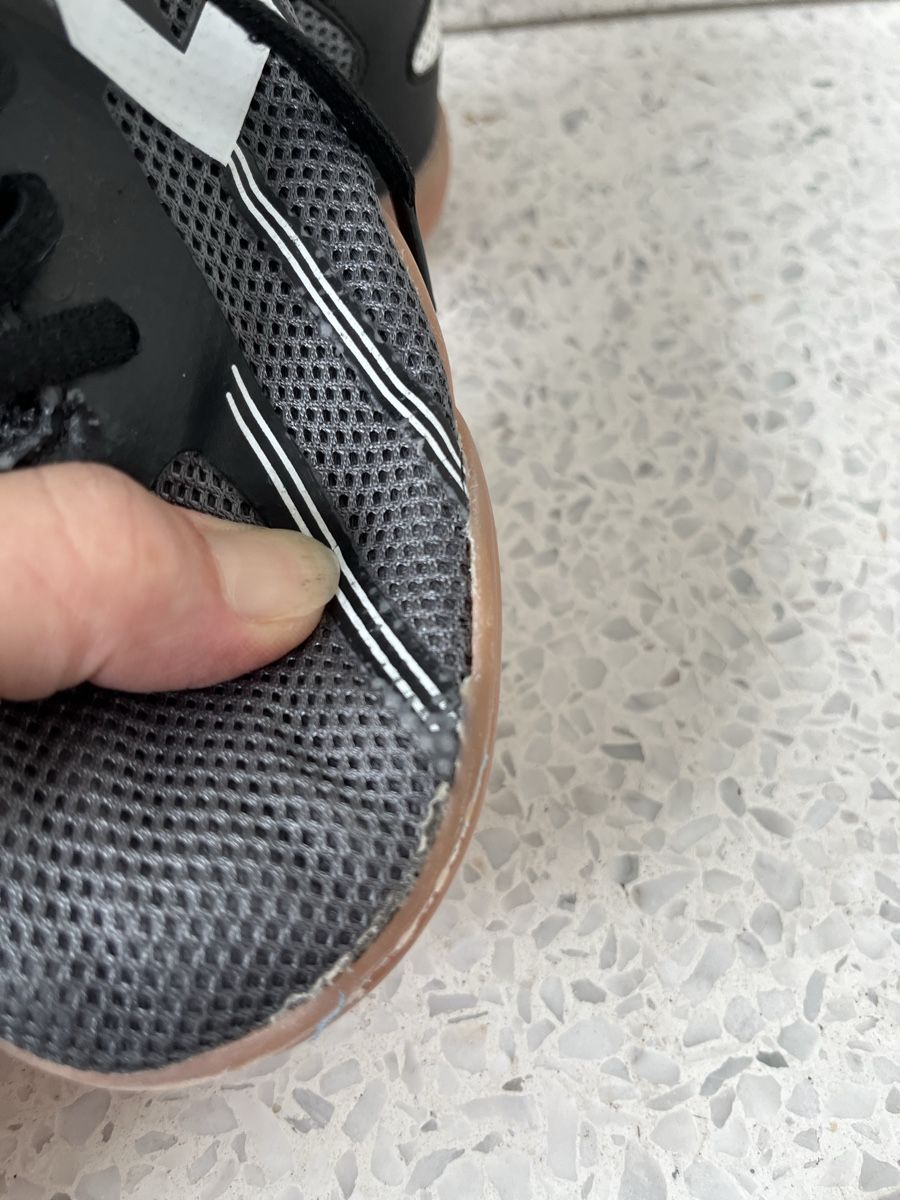 Hummel Scarpe per ragazzi: Hallenschuhe Hummel Gr. 36 – Usato da Luzern venduto da Aldabema 8