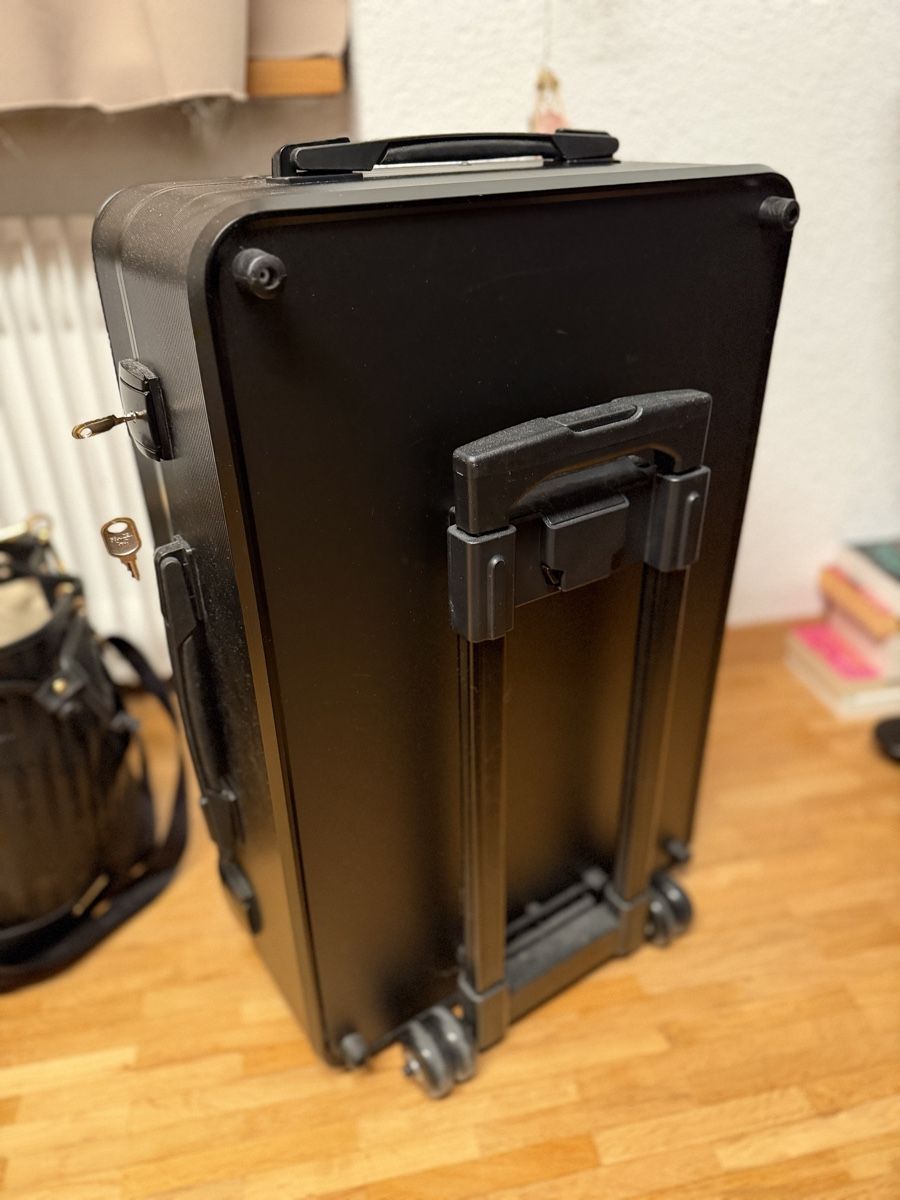 Custodie protettive: INDI GAMING Poga Lux PS5 – Usato da Studen BE venduto da FLURIBOY1 3