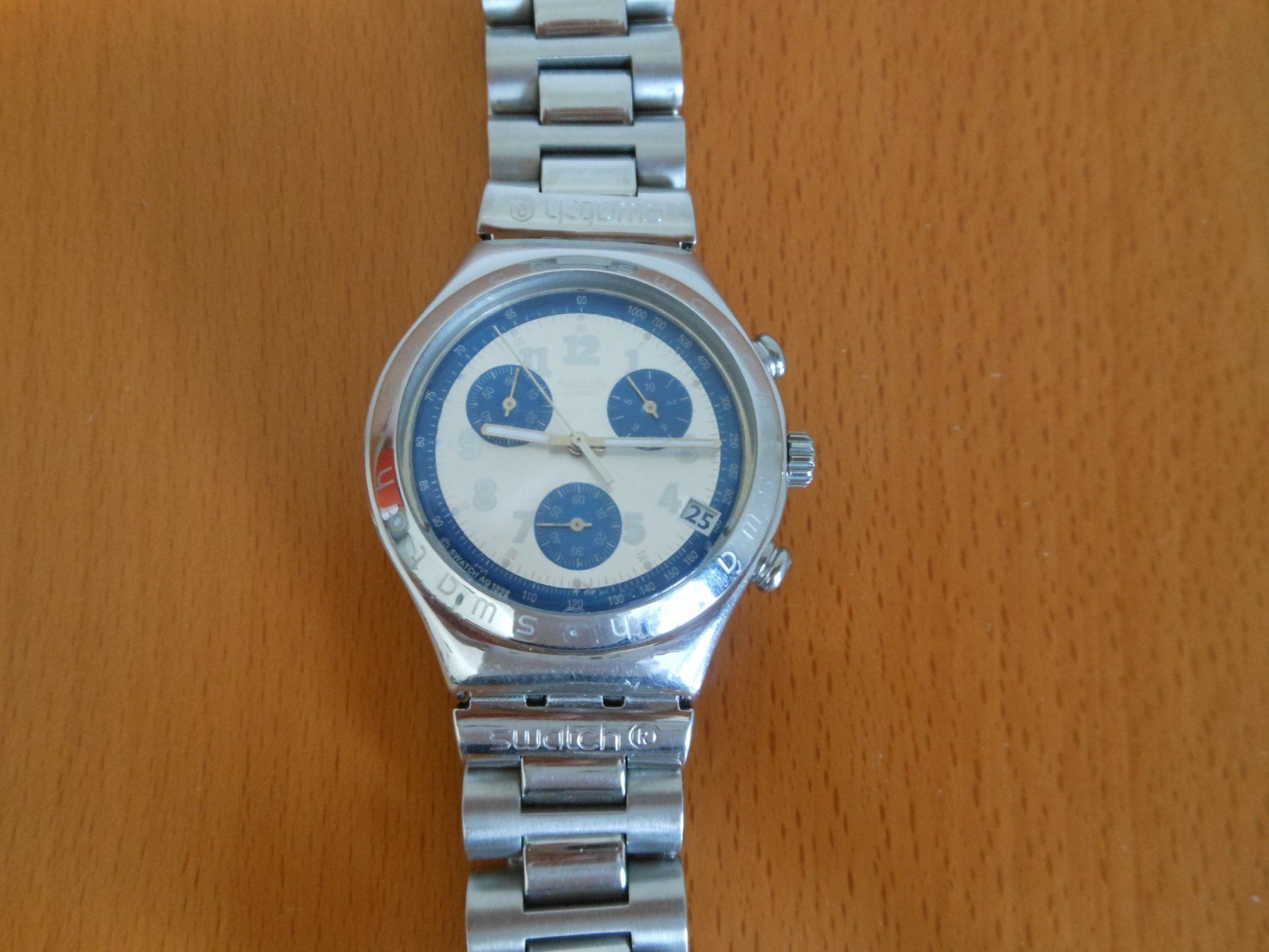 Swatch Orologi: Swatch Irony SECRET AGENT LIGHT GREY – Usato da Beringen venduto da mar_j2nk