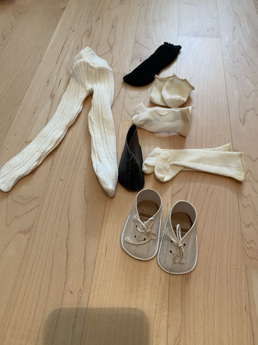 Sasha Morgenthaler Bambole: Original Sashapuppen Socken – Usato da Winterthur venduto da Sunshineandrain