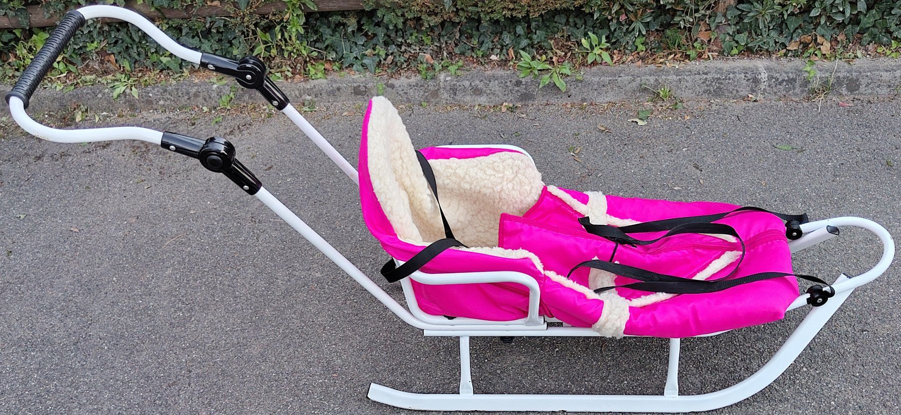 Luge: Babyschlitten mit Fusssack – D'occasion à Oberrohrdorf par Mik_6hxw 2