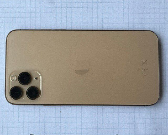 Apple Telefoni cellulari / Smartphones: iPhone 11 Pro, 264 GB, Gold – Usato da Moenchaltorf venduto da pipopeier 1