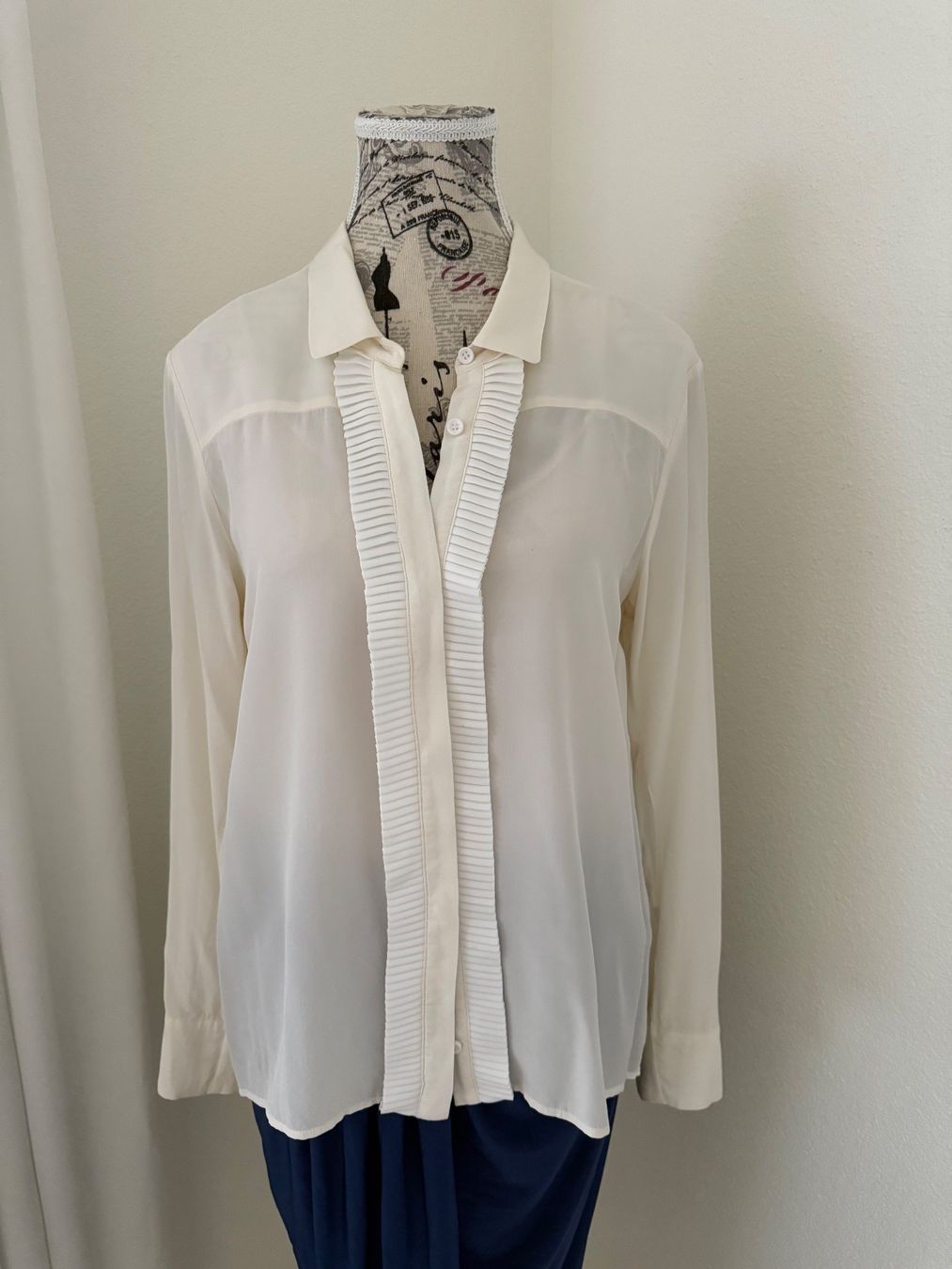 Kooples Chemisiers: The Kooples Bluse 100% Seide – Neuf (Voir description) à Alpnach Dorf par ljusja