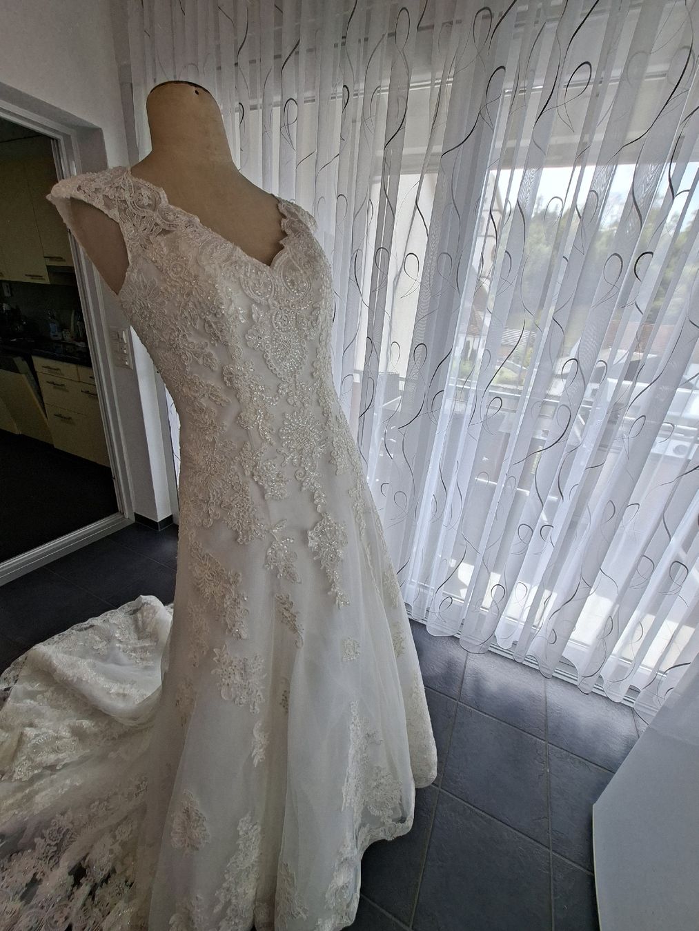 Vestiti: Brautkleid – Nuovo (secondo la descrizione) da Mettau venduto da fre_d6bl 1