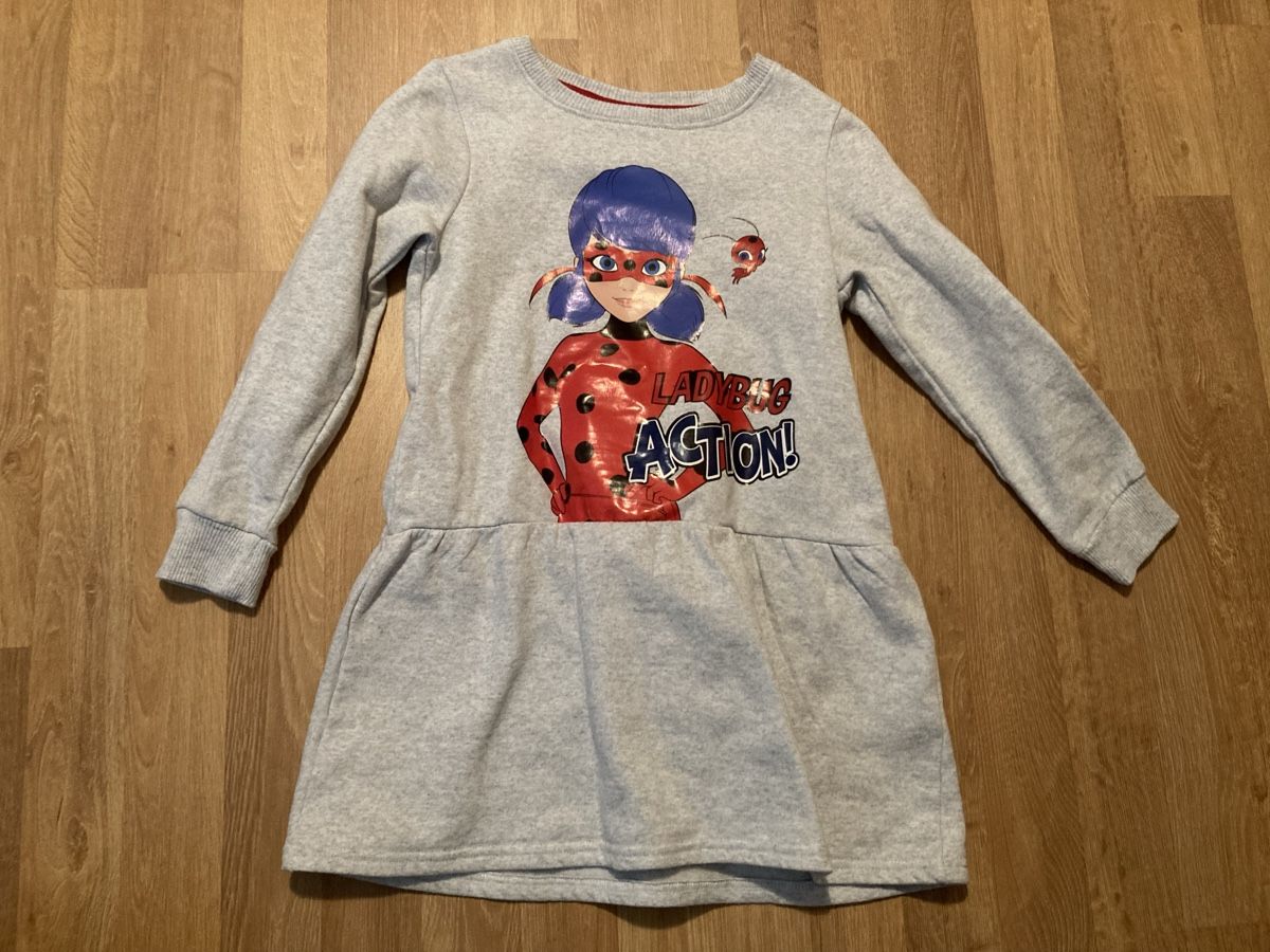 Kleider & Röcke: Miraculous Ladybug Langarmkleid Gr. 122 – Gebraucht aus Emmenbrücke von JJ_89