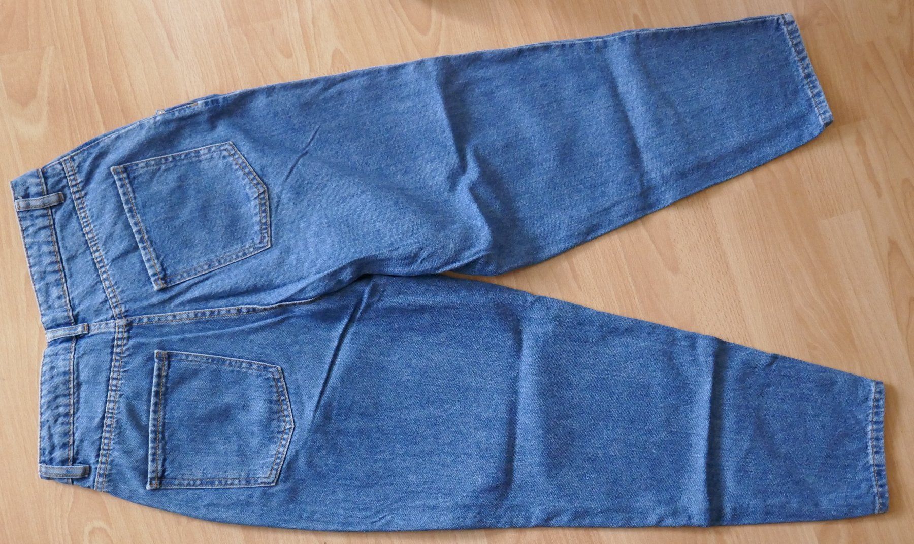 Jeans: MNG Mom Jeans – Usato da Balgach venduto da Domenica0 2