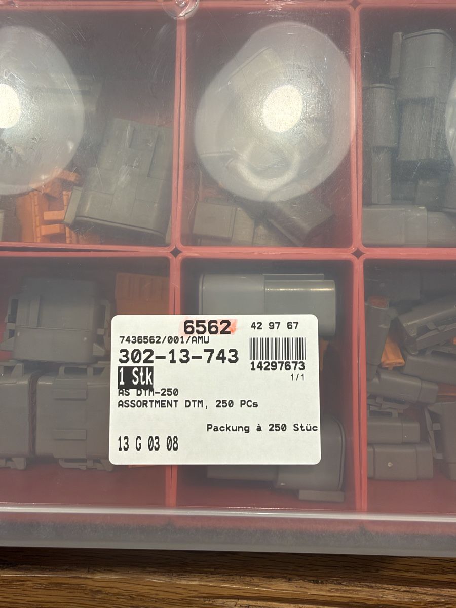 Tutti gli attrezzi: DTM Stecker Box – Nuovo e nell'imballaggio originale da Rümlang venduto da TimTim01 3
