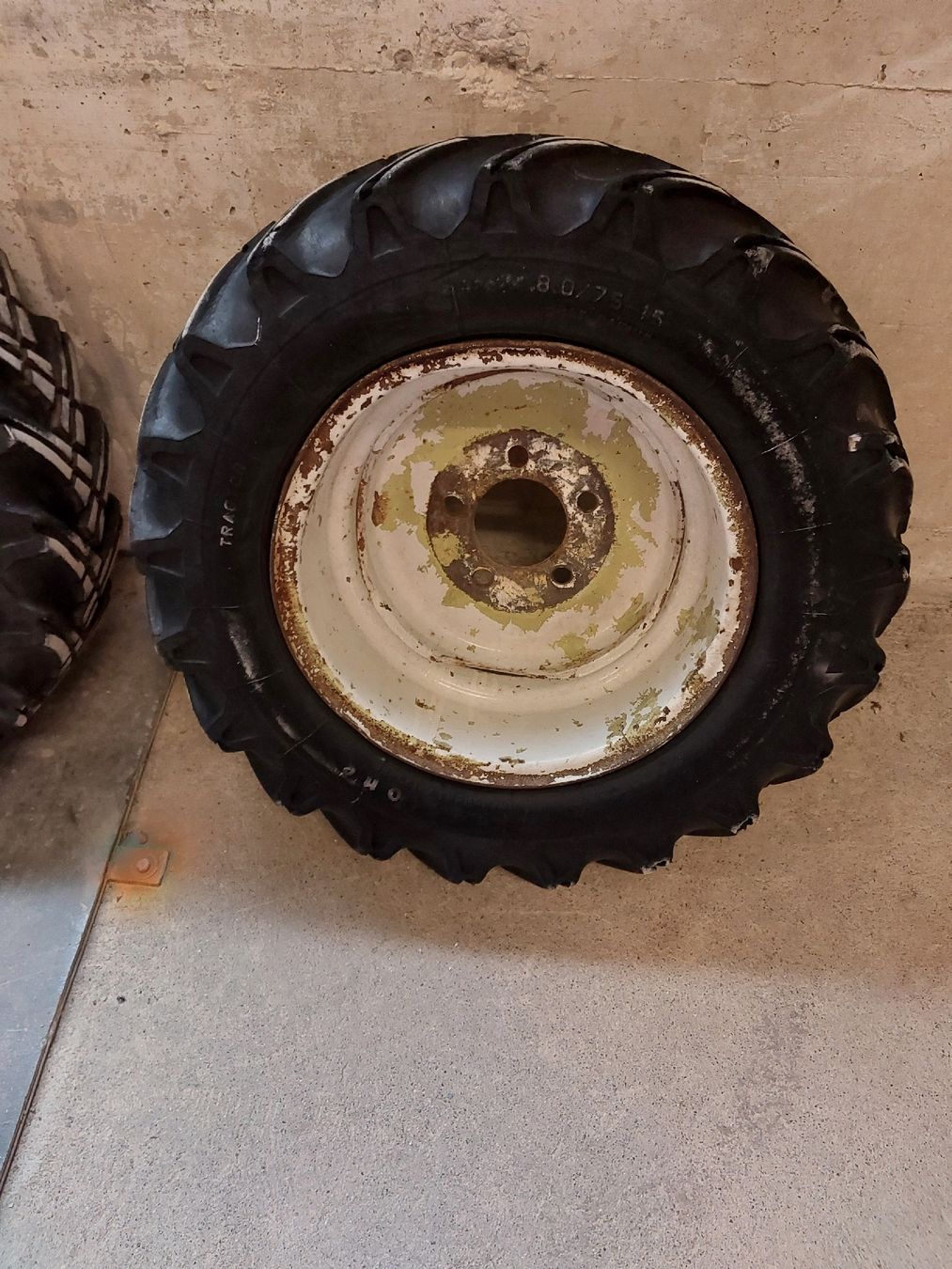 Pneumatici & Ruote complete: AEBI Räder TP Transporter Aebi  – Usato da Stans venduto da Odermatt05 5