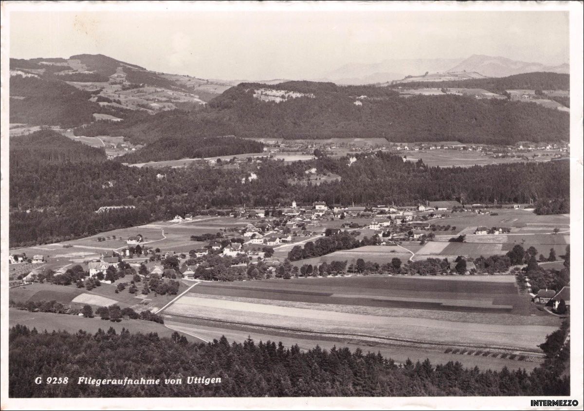 Cartoline postali: Uttigen BE // 1944 Fliegeraufnahme – Usato da Basel venduto da intermezzo12