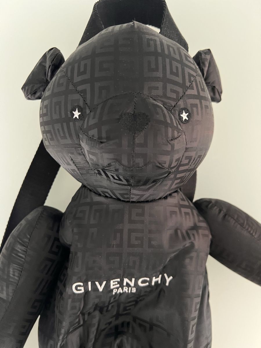 Givenchy Zaini: Givenchy Bär Rucksack-Schwarz-Neuwertig – Usato da Jona venduto da Ancci 1