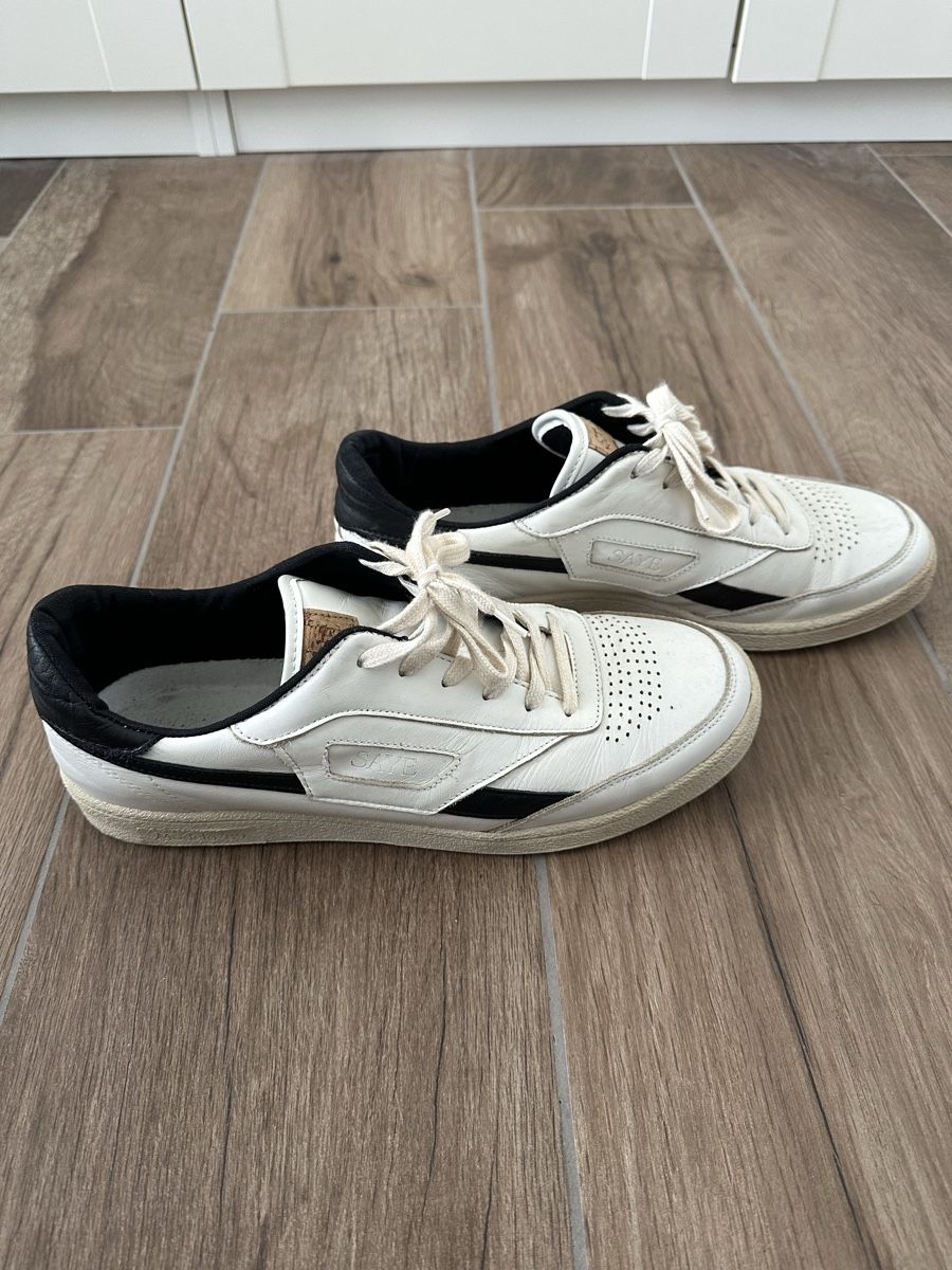 Herrenschuhe: Saye Brand Sneakers – Gebraucht aus St.Gallen von BrkG