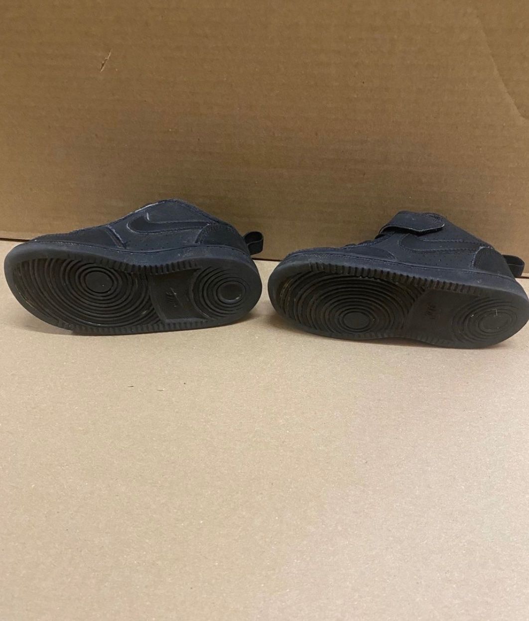 Nike Scarpe per ragazzi: Kinder Schuhe Grösse 23.5 – Usato da Zürich venduto da zd_1965 3