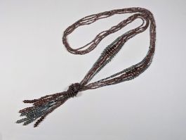 Lange Glasperlen-Kette im 1920er Stil
