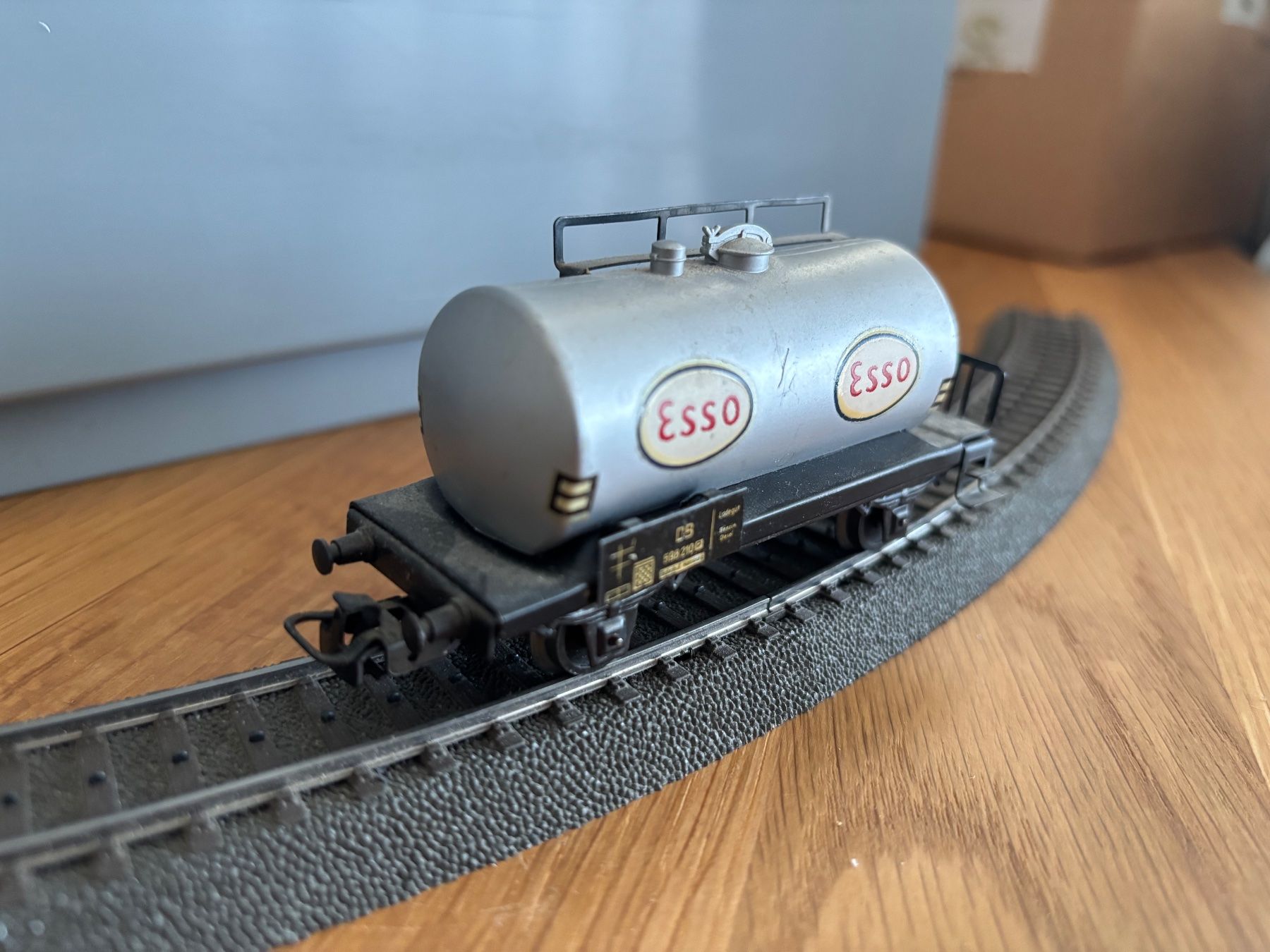 Märklin Modelleisenbahnen: 2x Tankwagen - Märklin – Gebraucht aus Bremgarten AG von Trombone98 7