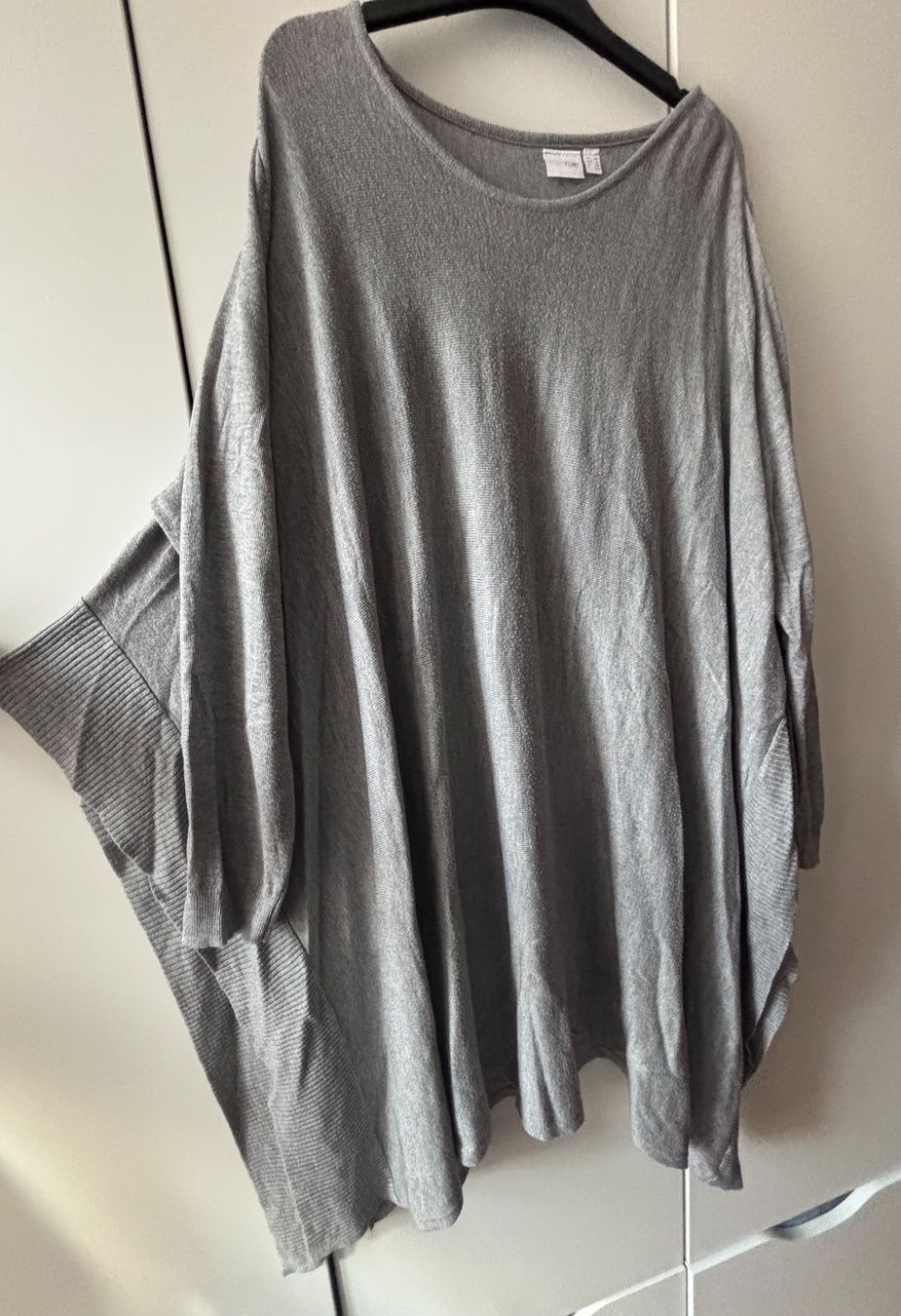 Maglioni & Felpe: weiter Lagenlook  Pulli 52/54 grau =>  ab 10.- – Usato da Basel venduto da Seele7 2