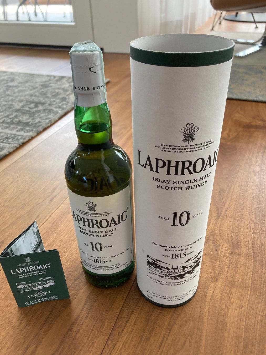 Laphroaig Spirituosen: Whisky Laphroaig 10 years – Neu und originalverpackt aus Baar von moritz1960