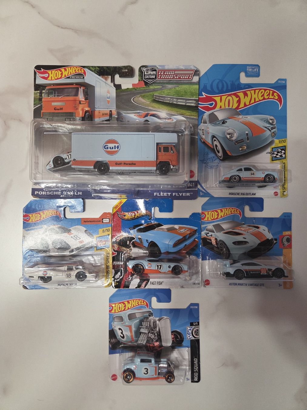 Hot Wheels Modellini d'auto: HOTWHEELS GULF – Nuovo e nell'imballaggio originale da Renens VD venduto da rod_tff7 1