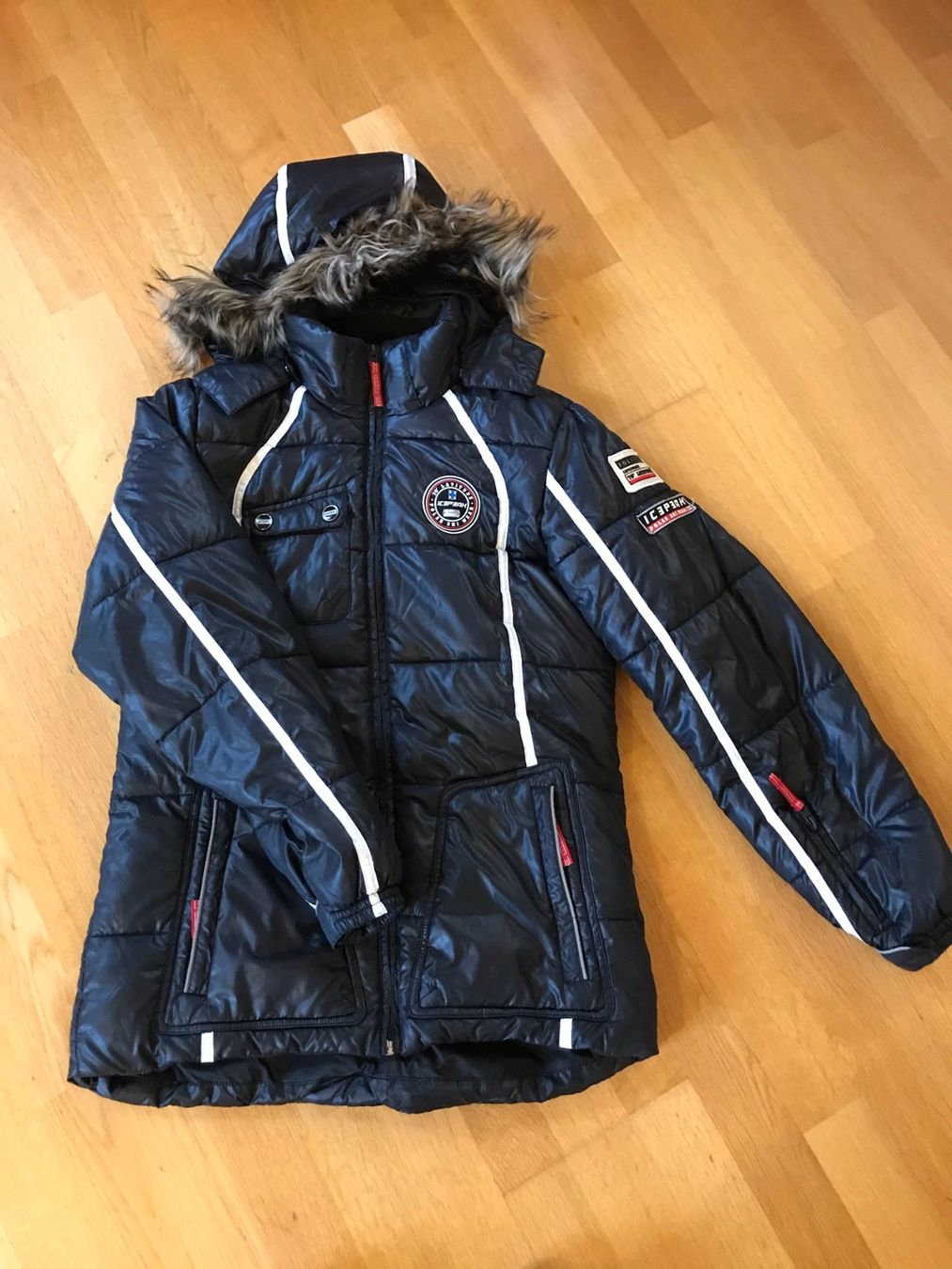 Icepeak Giacche & Cappotti: Icepeak Ski und Winterjacke – Usato da Spiez venduto da HomeShoppingSpiez