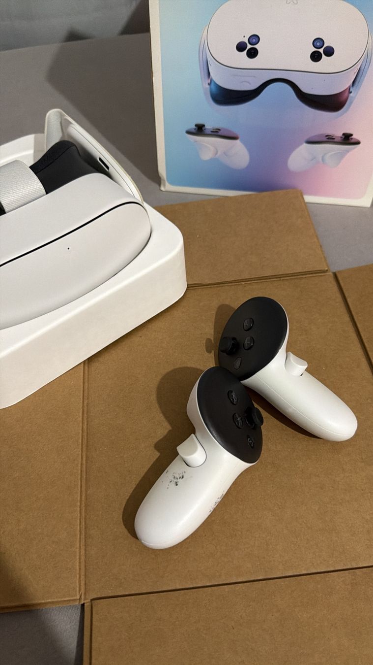 Meta Casque VR: Meta Quest 3S | 128 GB – D'occasion à Marly par Lennna 4