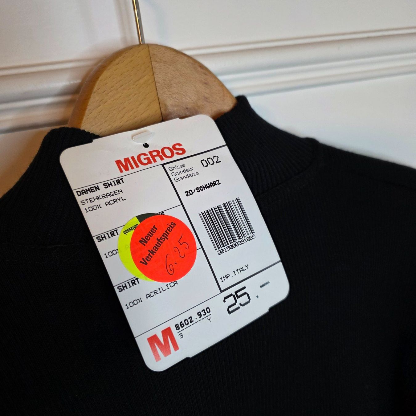 Pulls & Sweat-shirts: Vintage Pullover schwarz neu Migros XL – D'occasion à Wald ZH par CapLux 2
