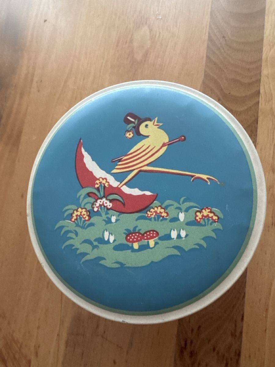 Alle Dekorationen: Vintage Dose Deckel, Vogelmotiv – Gebraucht aus Zürich von oase69