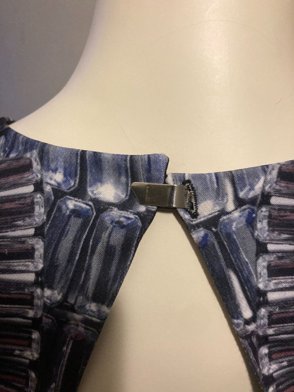 H&M Vestiti: Etuikleid von H&M – Usato da Uster venduto da Kalici1 5