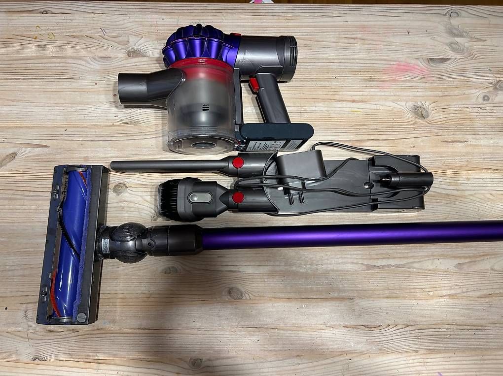 Aspirapolveri & Accessori: Dyson V7 motorhead extra Handstaubsauger  – Usato da Speicher venduto da Mugge3 1