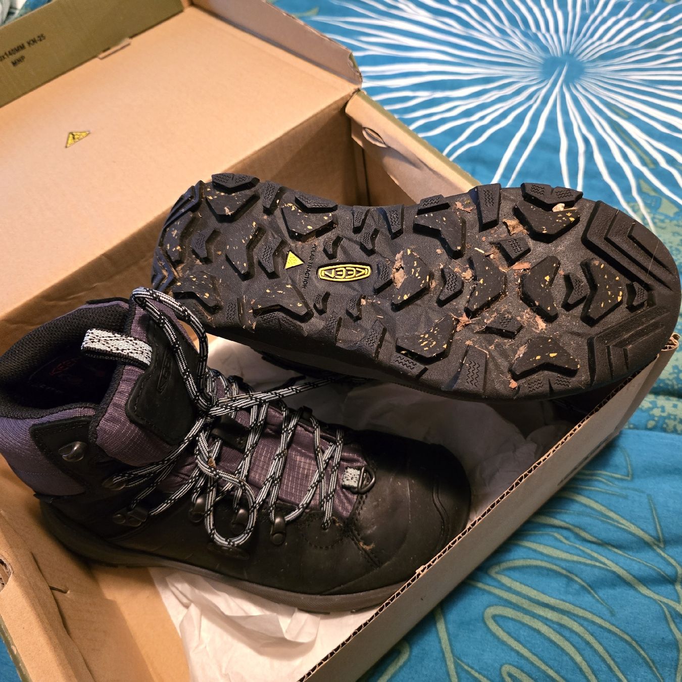 Scarpe da donna: Wanderstiefel Gr 38,5 – Usato da Basel venduto da Nerea07 2