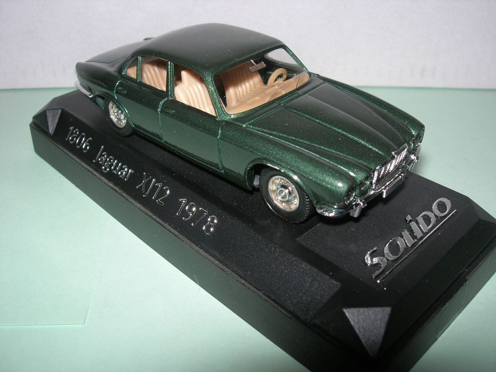 Modèle Réduit Jaguar XJ12 1:43 Par Solido - Métal - Occasion