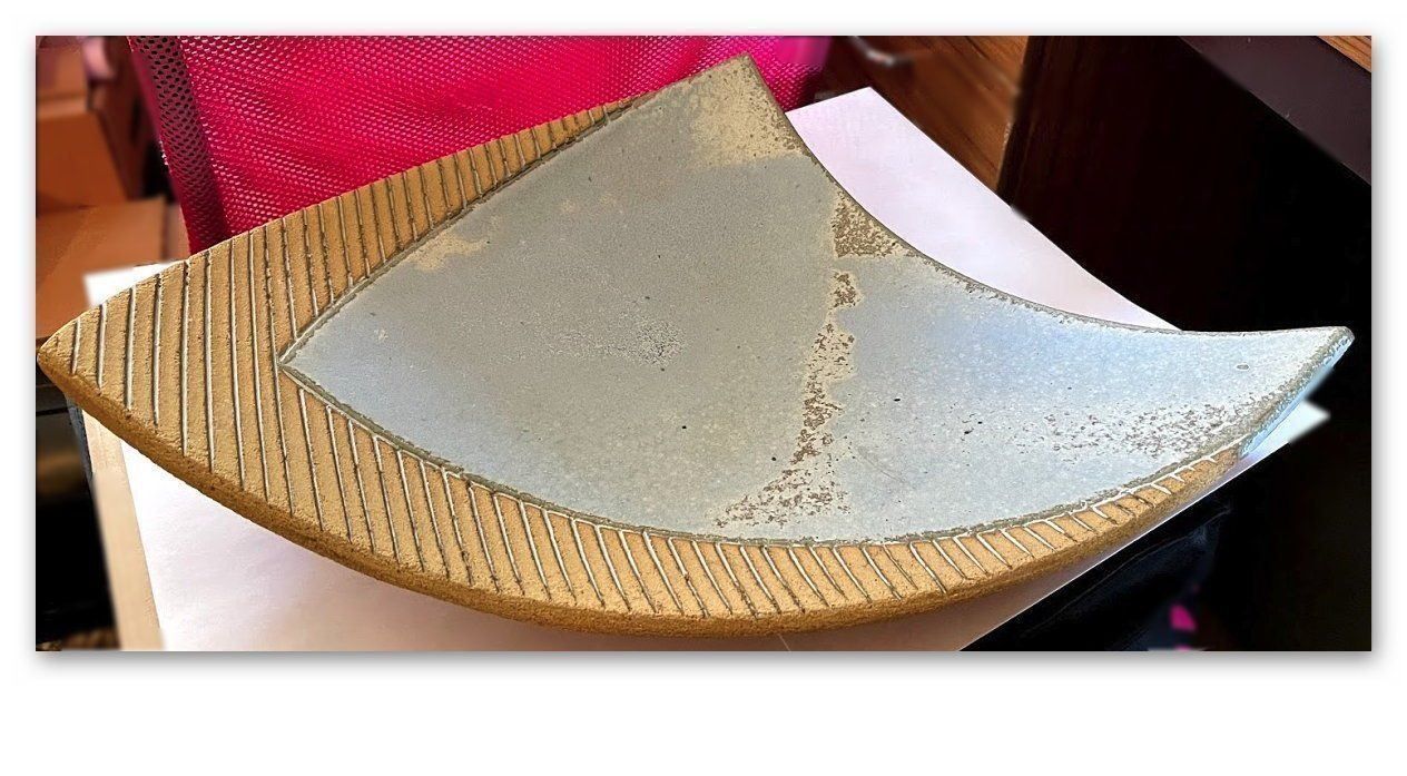 Servierplatten: Fruchtschale dreieck aus Keramik – Neu (gemäss Beschreibung) aus Lutzenberg von Pinschi01 1