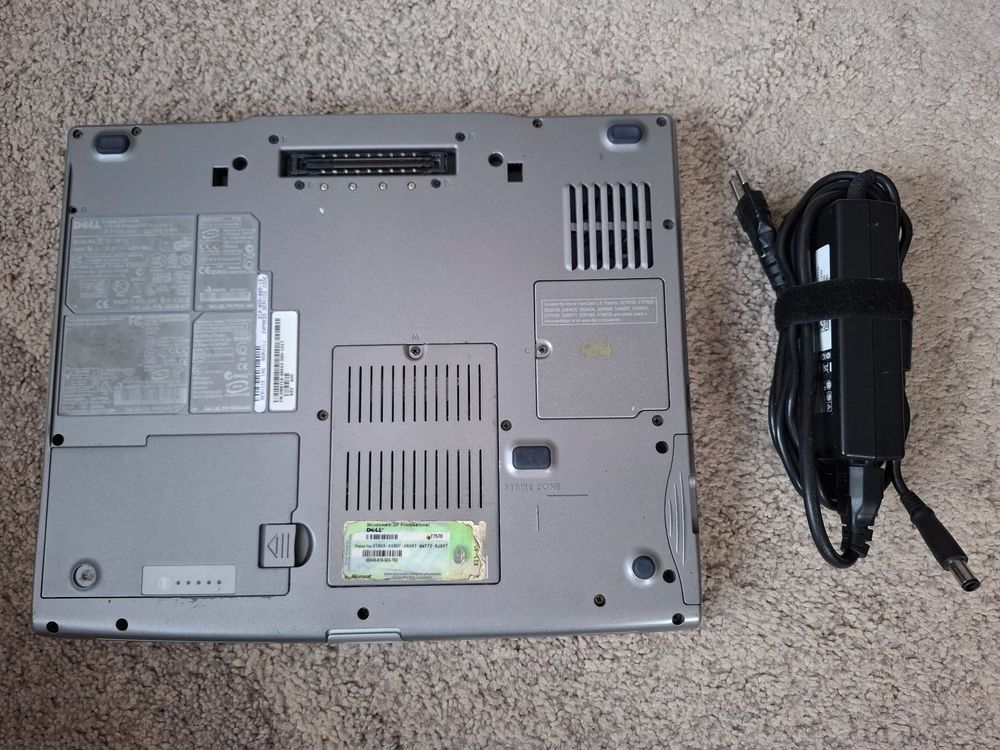 Dell Latitude D510 Windows XP & OFFICE 2007, Serial - RS-232 (Gebraucht ...